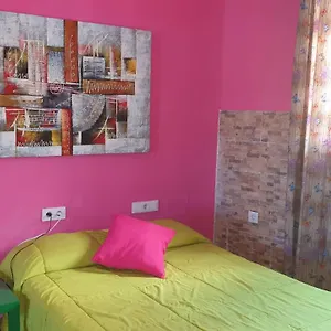  Apartamento Pequeño Estudio