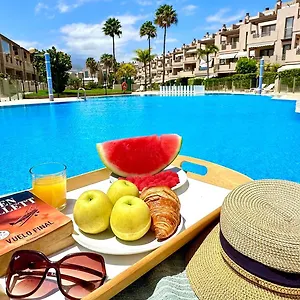 En Playa De La Tejita, El Medano Apartment